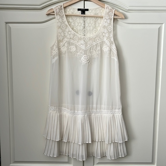 EUC Forever 21 ivory dress - Picture 1 of 8